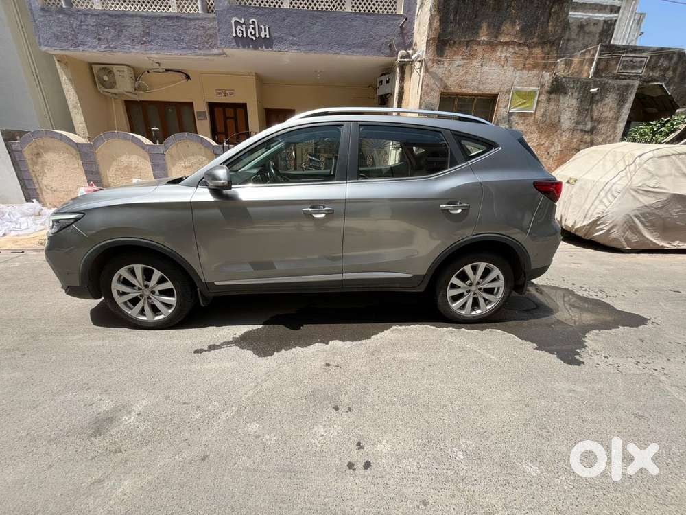 Mg Astor Petrol 2022 Car