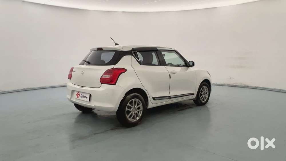 Maruti Suzuki Swift 1.3 Zxi, 2023, Petrol