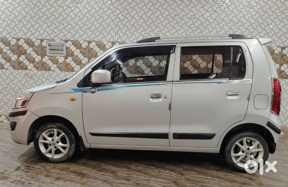 Maruti Suzuki Wagon R Amt Vxi Plus Option, 2016, Petrol
