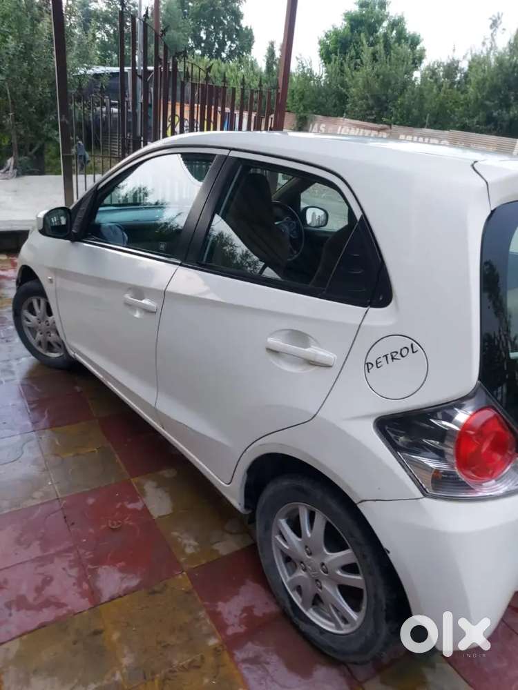 Honda Brio 2012 Petrol 64000 Km Driven