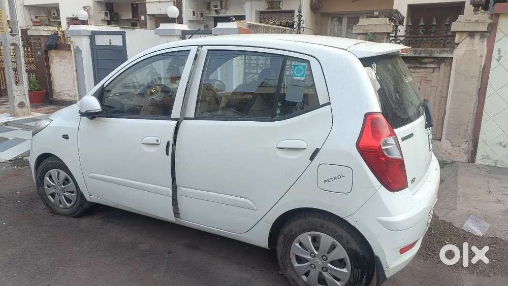 Hyundai I10 Sportz 2011 Manual Petrol
