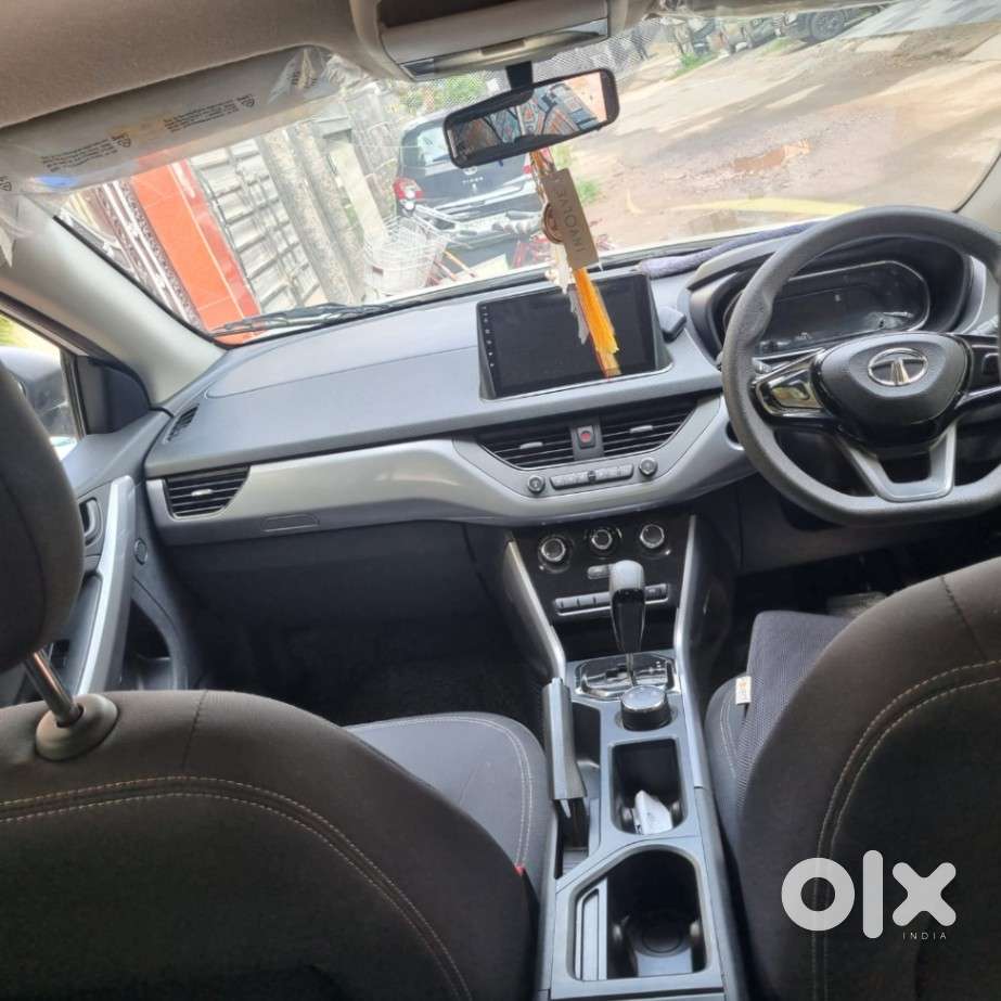 Tata Nexon 1.2 Revotron Xma Amt, 2023, Petrol