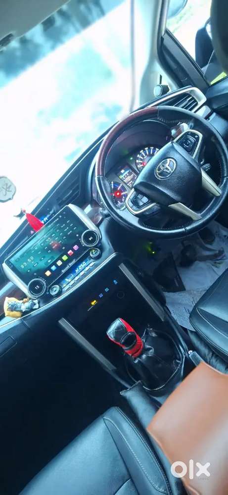 Toyota Innova Crysta 2018