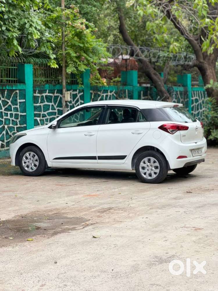 Hyundai Elite I20, 2015, Petrol