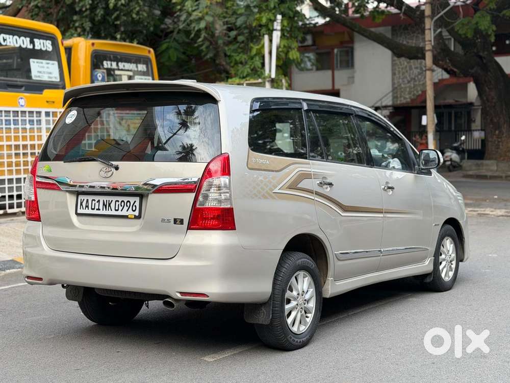 Toyota Innova 2.5 Z Diesel 7 Seater, 2014, Diesel