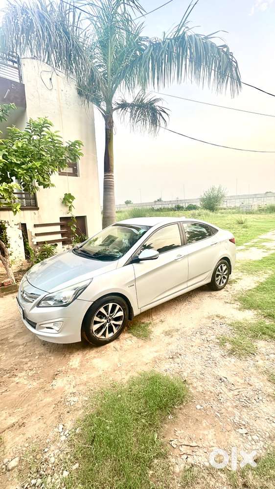 Hyundai Fluidic Verna 2016