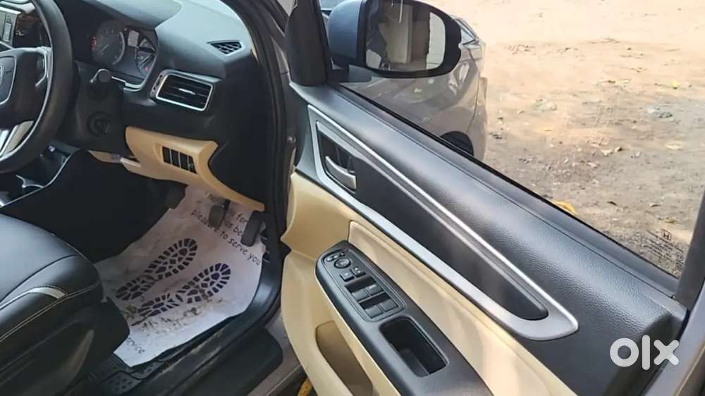 Honda Amaze S Mt Petrol 2025(metallic Silver)
