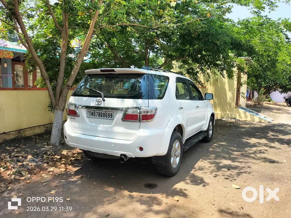 Toyota Fortuner 2009 Diesel Well Maintained