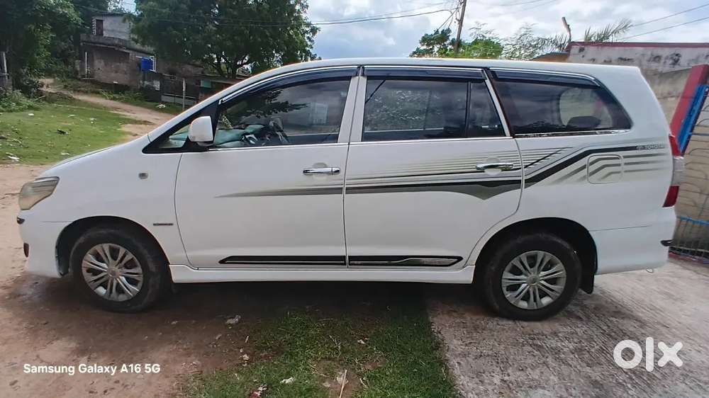 Toyta Innova