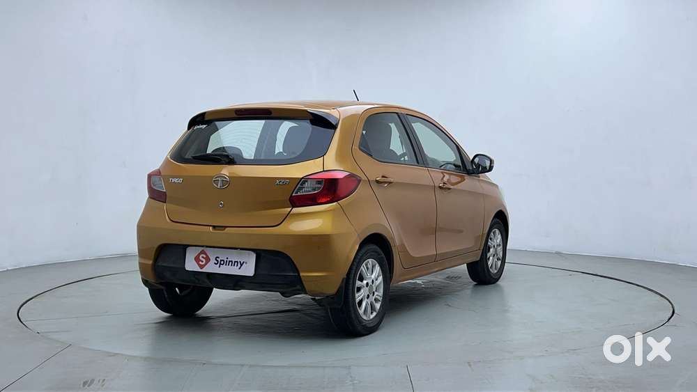 Tata Tiago Xza, 2017, Petrol