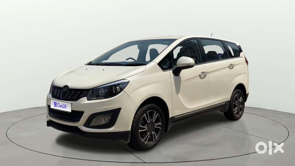 Mahindra Marazzo M8, 2018, Diesel