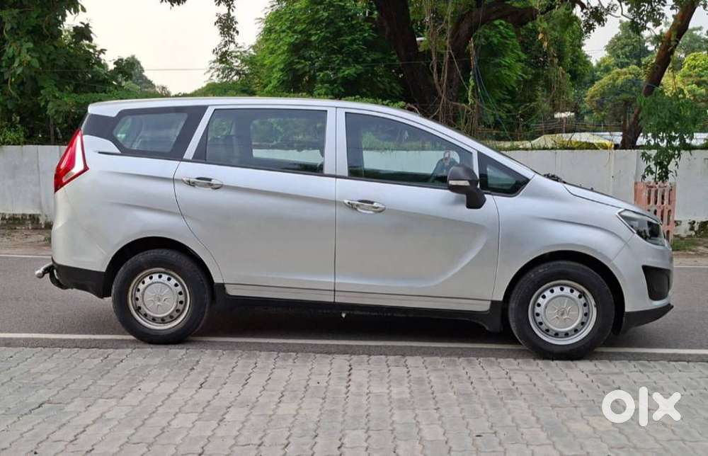 Mahindra Marazzo M2, 2018, Diesel