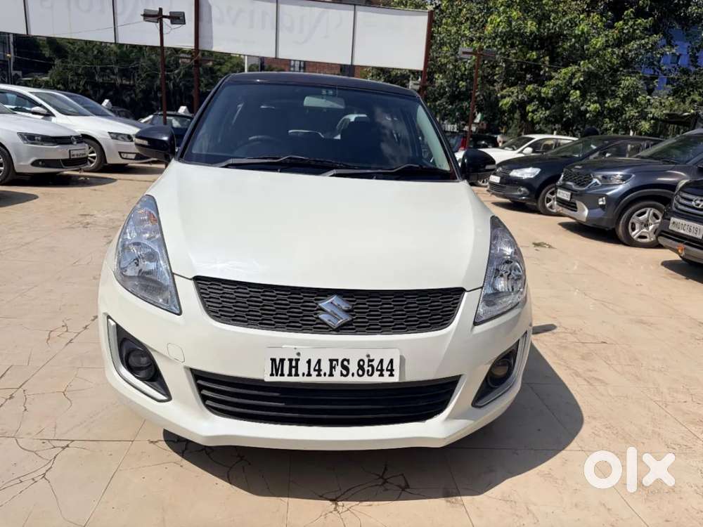 Maruti Suzuki Swift Vxi, 2016, Petrol