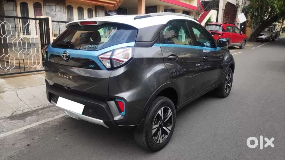 Tata Nexon Ev Xz Plus, 2022, Electric