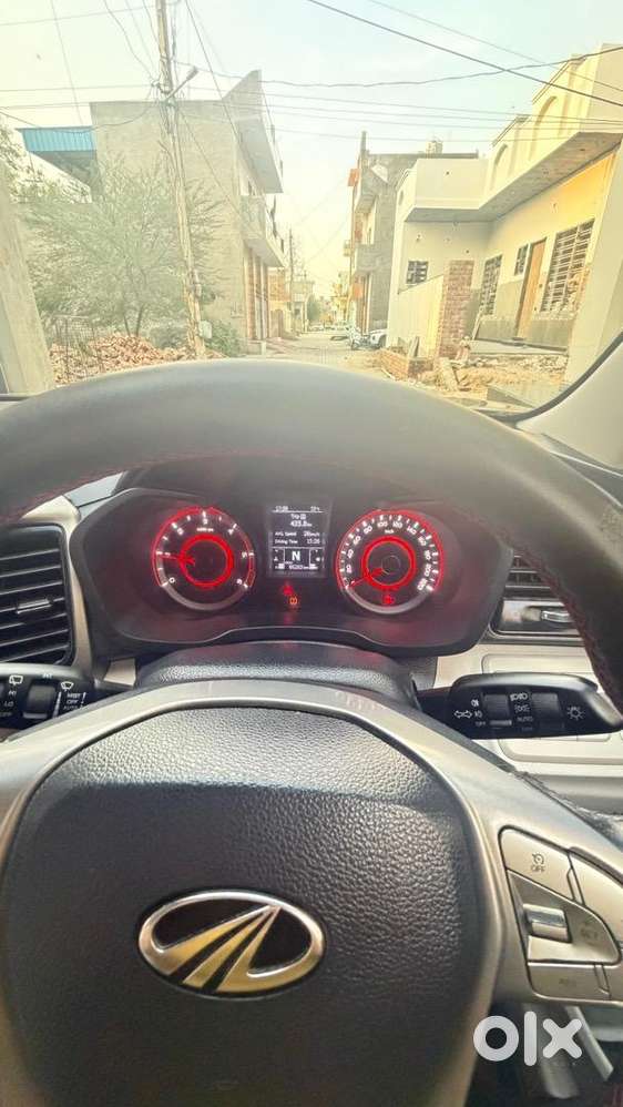 Xuv 300 W8 (o) Jan 2020