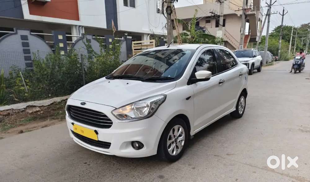 Ford Aspire Blu 2017