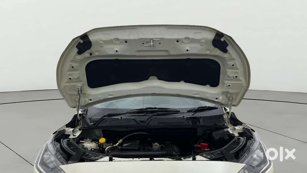 Nissan Magnite 1.0 Xv Dual Tone, 2022, Petrol
