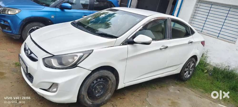 Hyundai Verna 1.6 2012