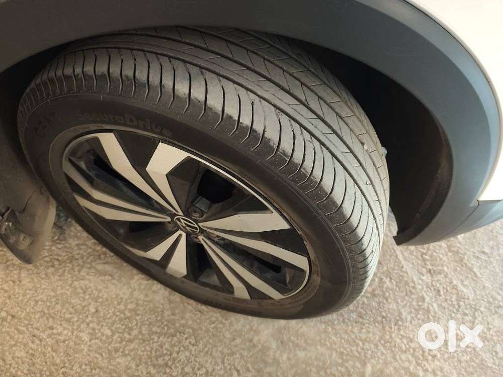 Volkswagen Taigun Gt Plus 1.5 Tsi Dsg (with Ventilated Seats), 2022,..