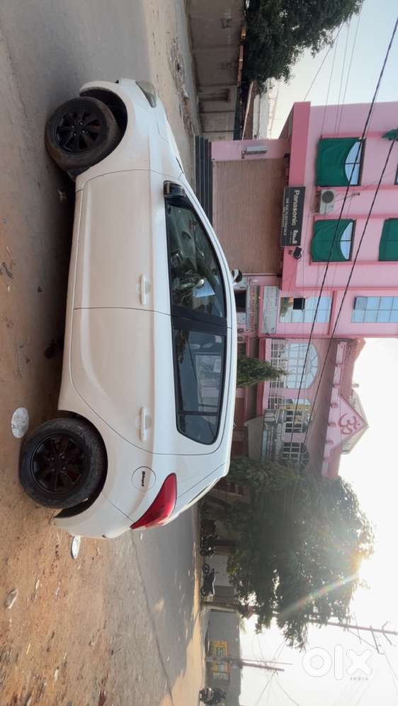 Hyundai I20 Sportz 2012