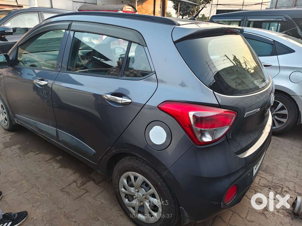 Hyundai Grand I10 Sportz O 1.2, 2017, Petrol