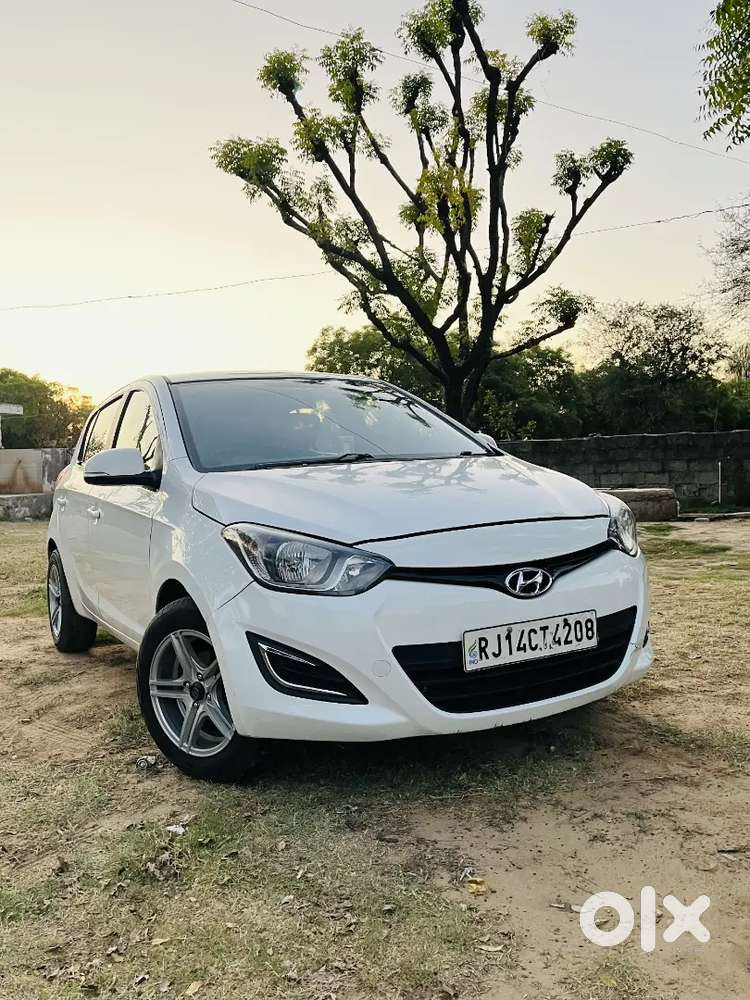 Hyundai I20 2013 Petrol Well Maintained