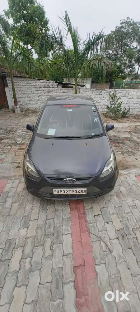 Ford Figo Petrol 2012