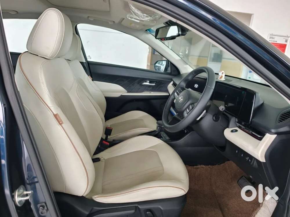 Hyundai Verna 1.5 Sx (o) Vtvt, 2023, Petrol