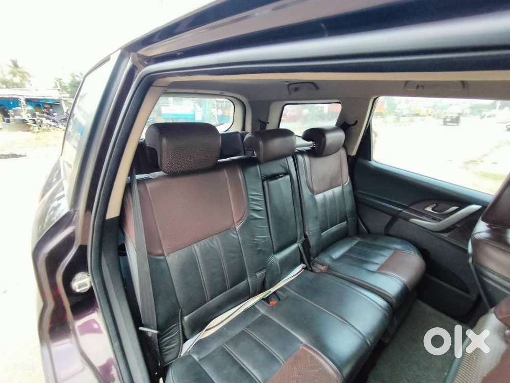 Mahindra Xuv500 2.2 W8 Sportz, 2016, Diesel