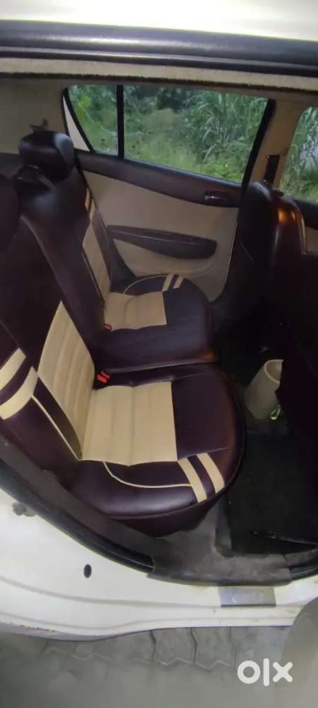 Hyundai I20 Petrol Manual 2nd Owner 2009