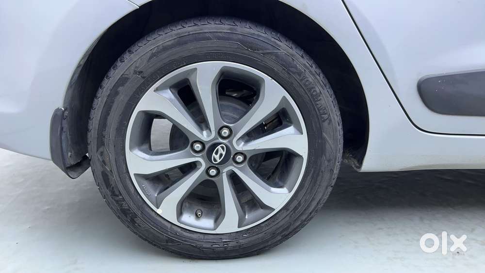 Hyundai Xcent [2017-2020] 1.2 Sx At (o), 2015, Petrol