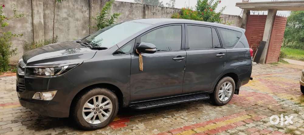 Toyota Innova Crysta 2017