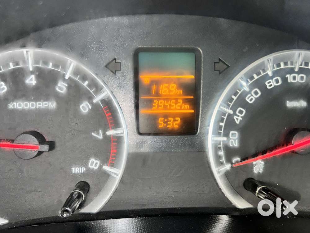 Maruti Suzuki Swift 1.2 Vxi Glory Edition, 2016, Petrol