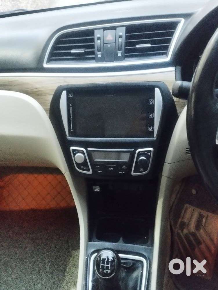 Maruti Suzuki Ciaz Smart Hybrid Alpha , 2019, Petrol