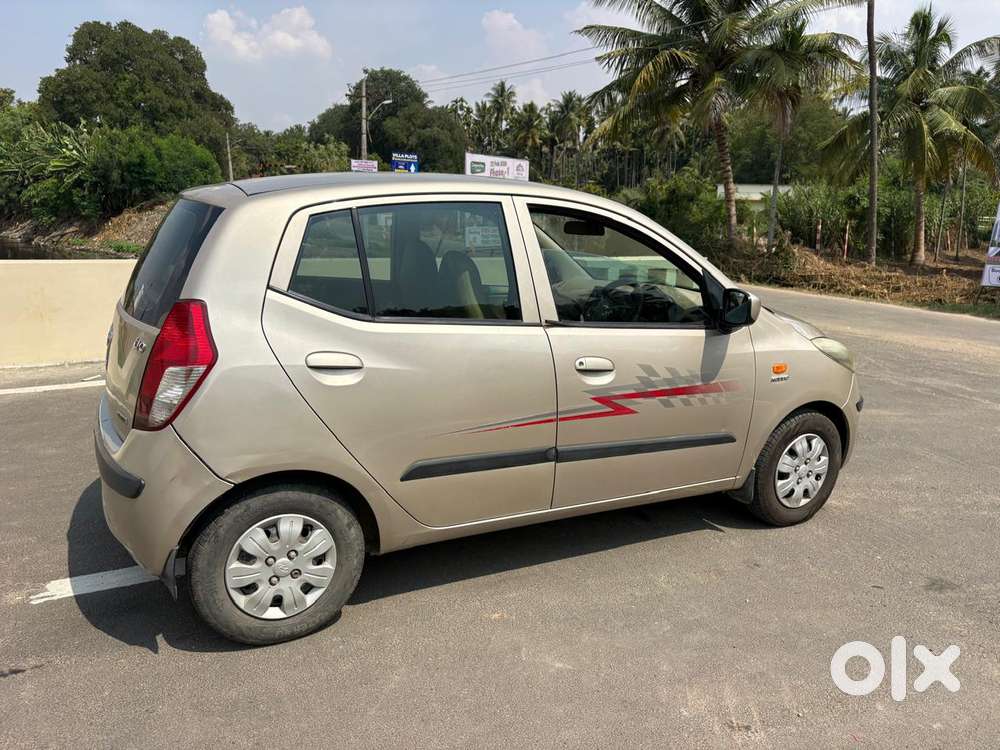 Hyundai I10 Magna At, 2010, Petrol