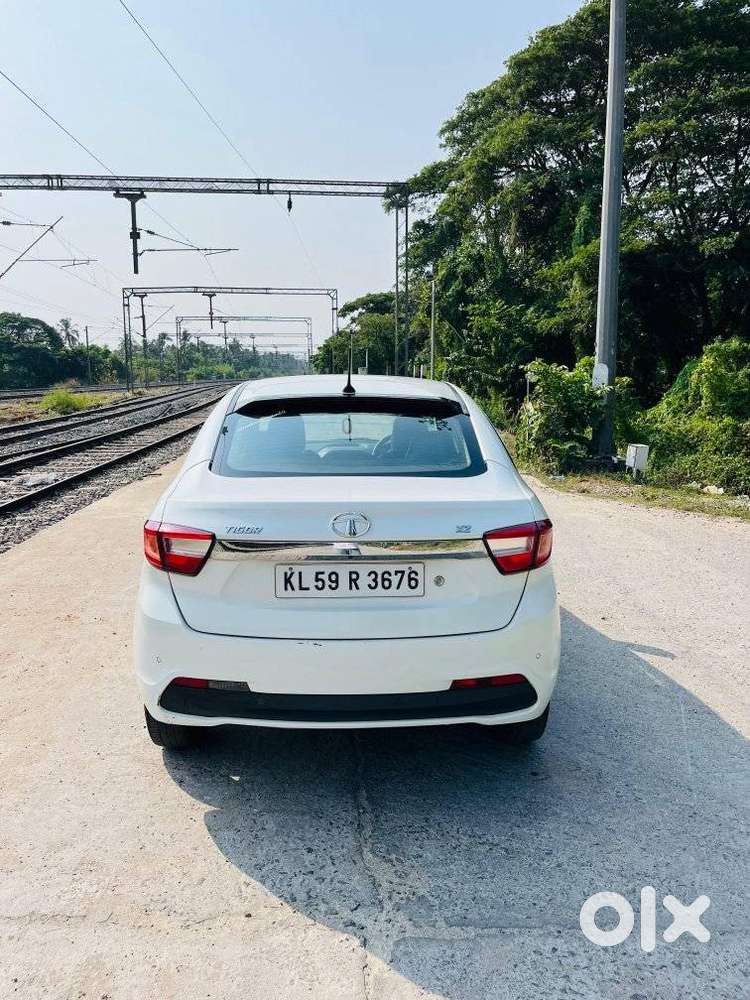 Tata Tigor 1.05 Revotorq Xz, 2017, Petrol