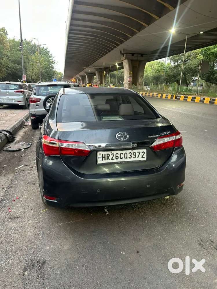 Toyota Corolla Altis 2015