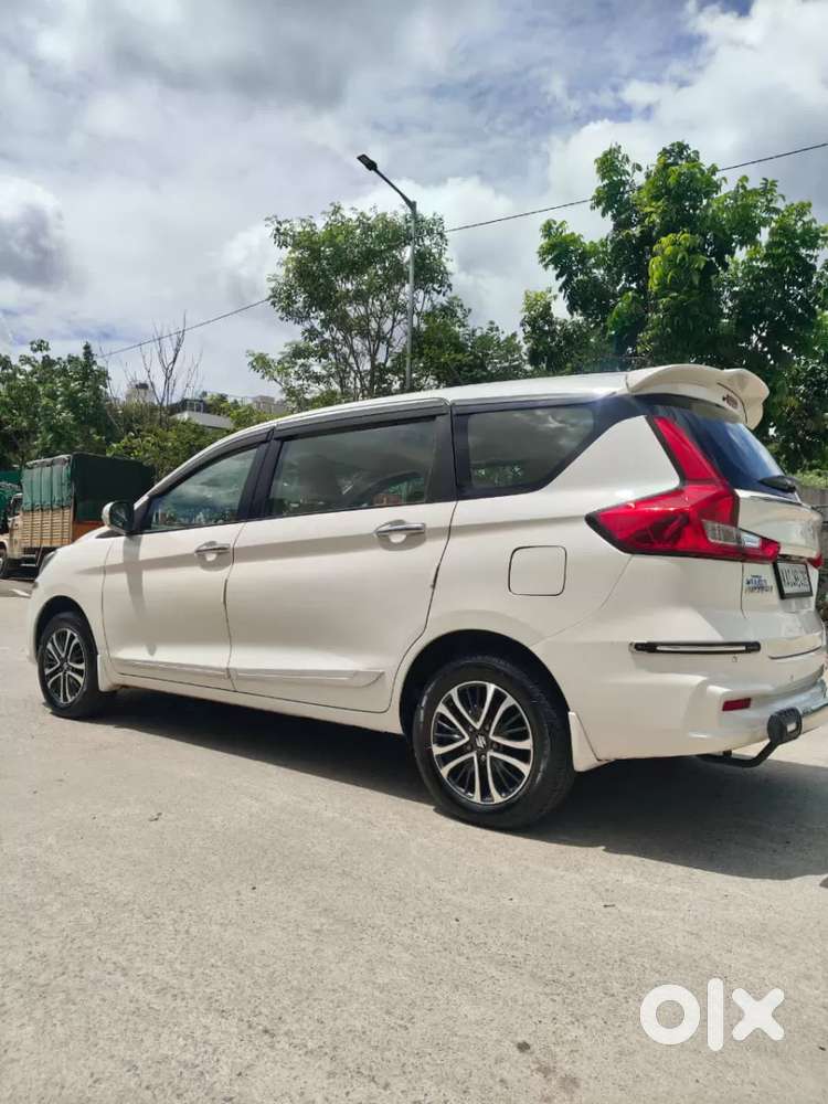 Maruti Suzuki Ertiga Zxi Plus At Shvs, 2022, Petrol