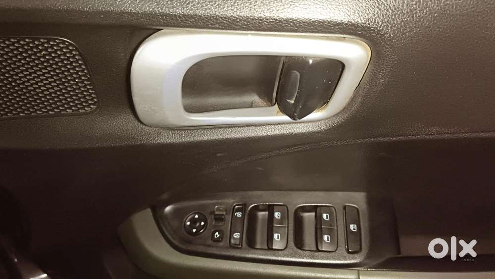 Hyundai Venue Sx Plus Turbo Dct, 2021, Petrol
