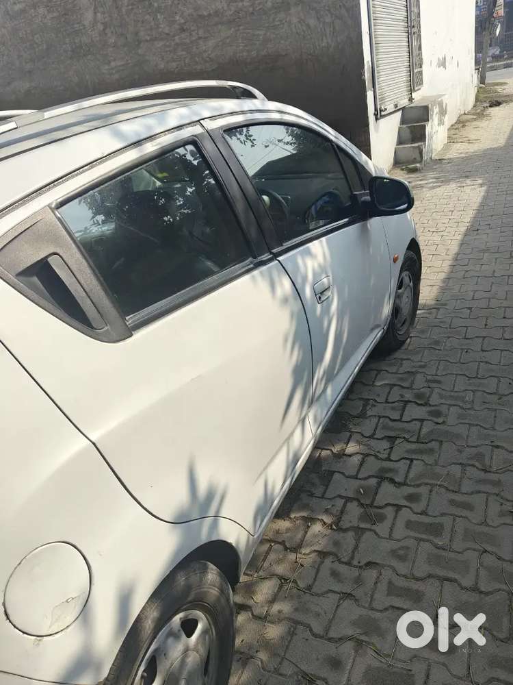 Chevrolet Beat Diesel 2012 Car