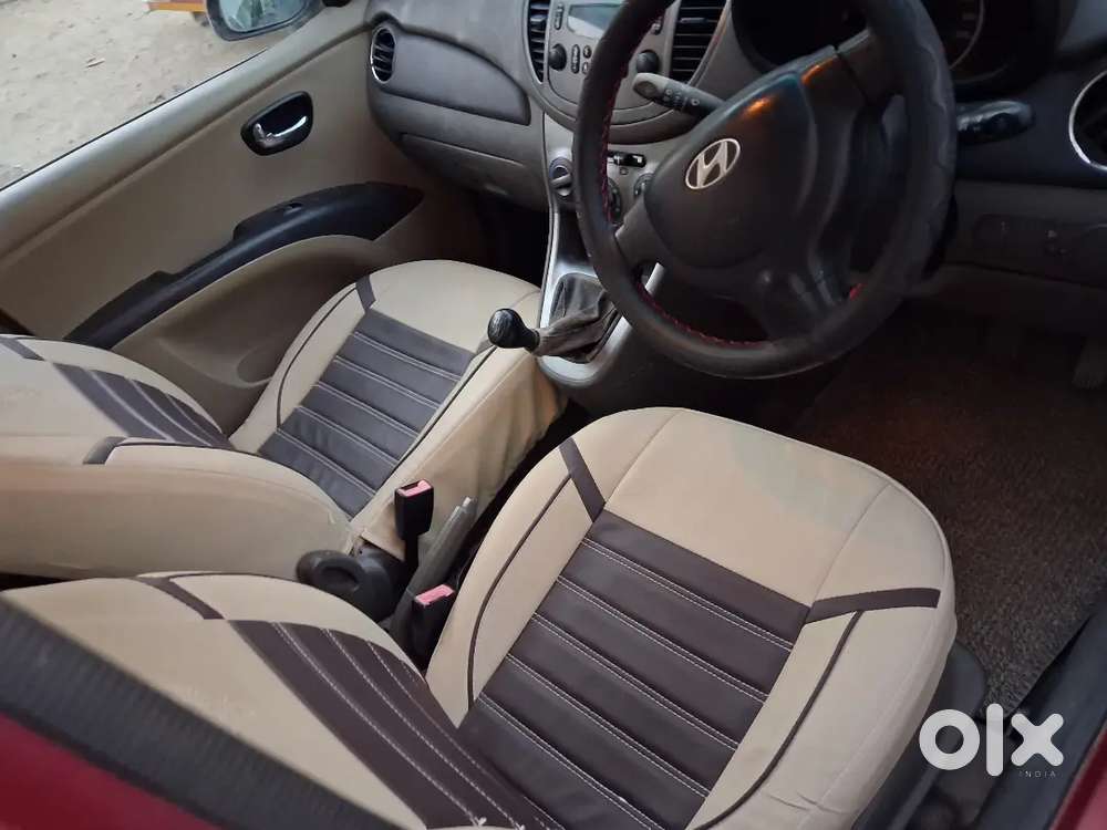 Hyundai I10 Sportz 2011