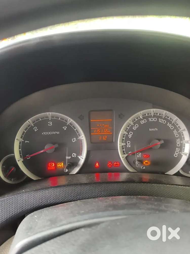 Maruti Suzuki Swift Dzire 2013