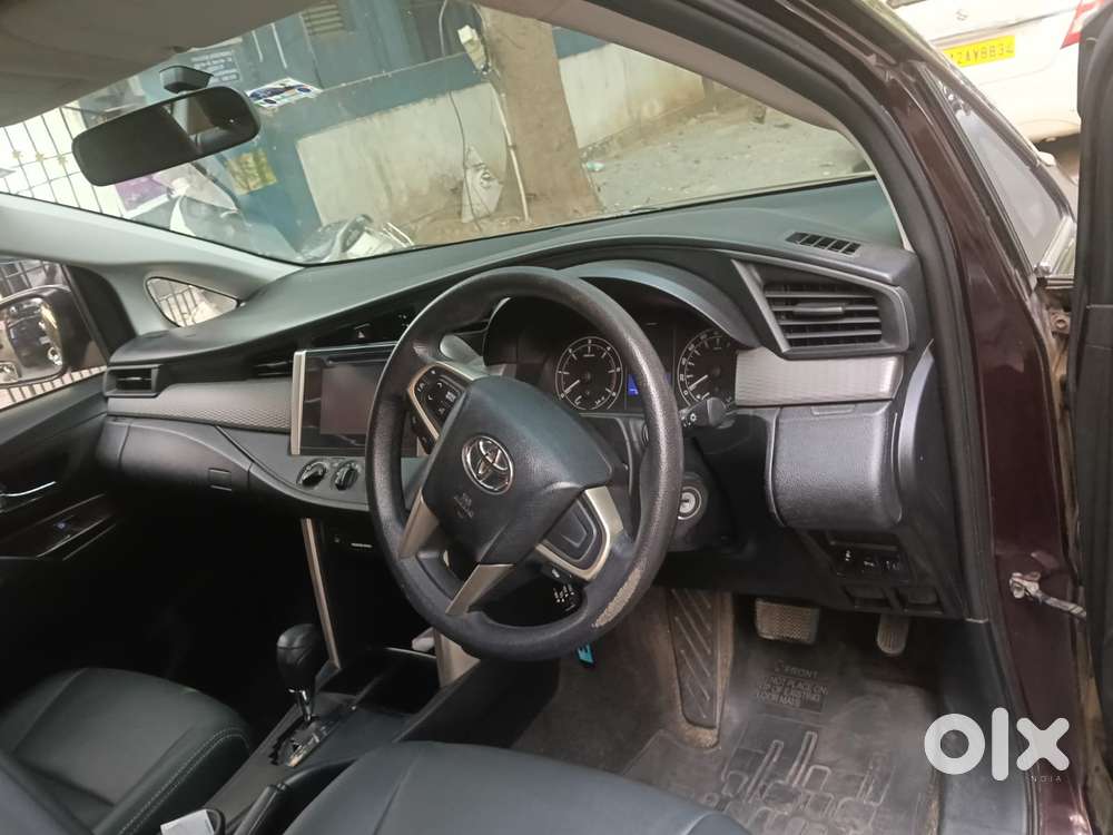 Toyota Innova Crysta 2.8 Gx At 8s, 2019, Diesel
