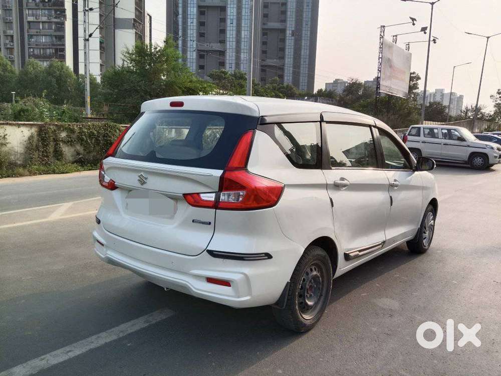 Maruti Suzuki Ertiga 1.5 Vxi, 2023, Petrol