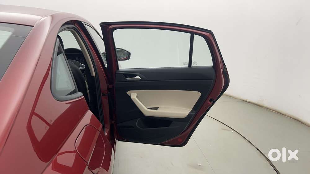 Volkswagen Virtus Highline Plus 1.0 Tsi At, 2024, Petrol