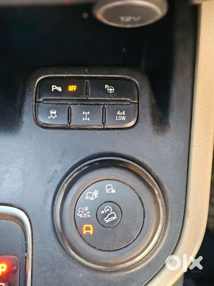 Ford Endeavour 3.2 Titanium 4x4 At, 2017, Diesel