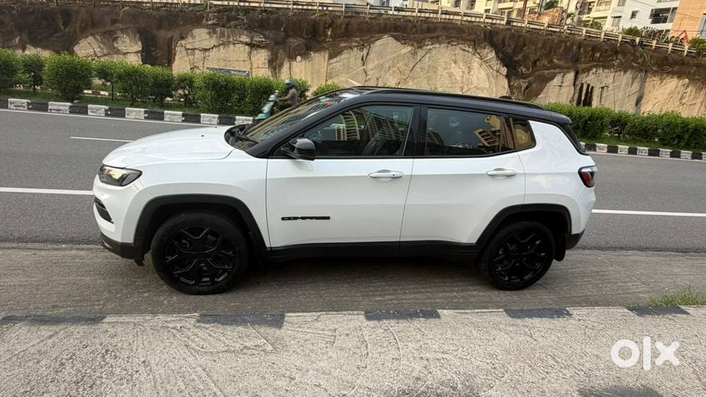 Jeep Compass Night Eagle - 2024