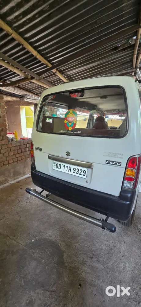 Maruti Suzuki Eeco 2017 Petrol 72000 Km Driven