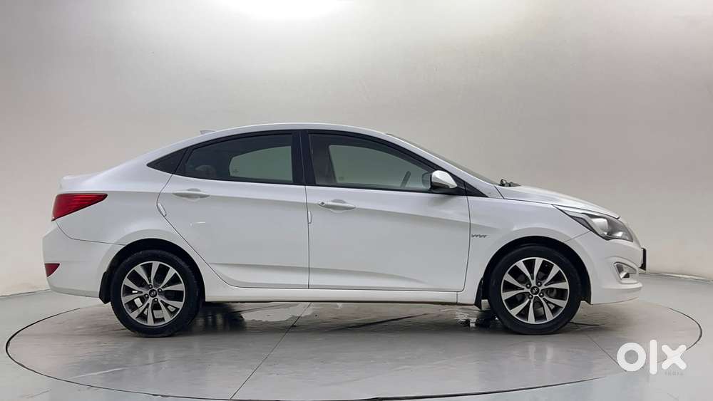 Hyundai Verna 1.6 Sx Vtvt, 2016, Petrol
