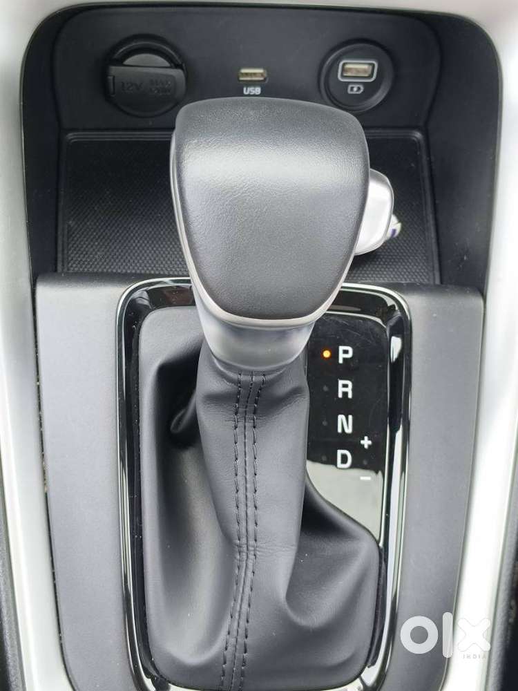 Kia Sonet Htx D, 2023, Petrol